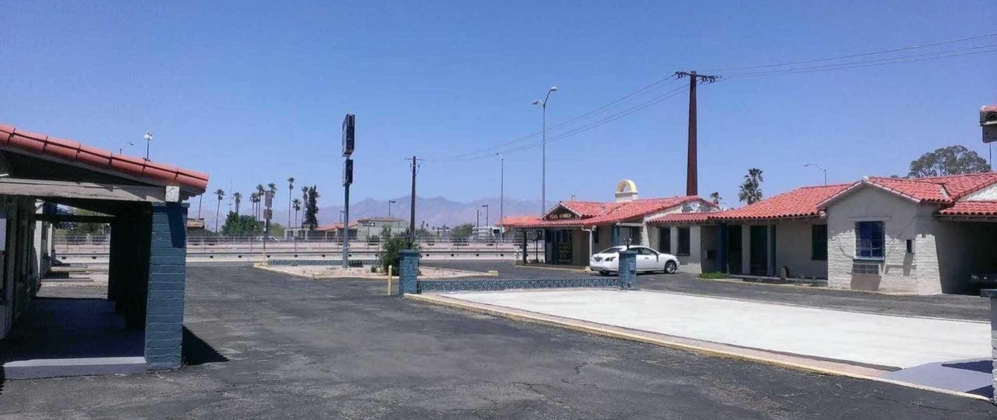 Economy Inn Tucson Exterior photo